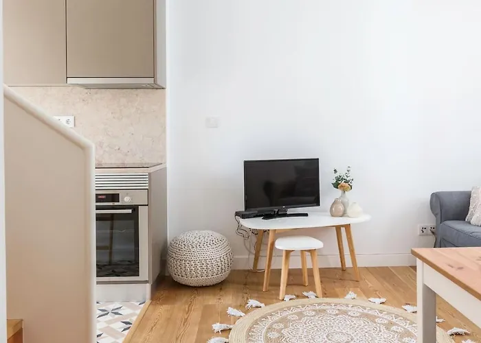 דירה Charming Duplex With Portuguese Soul