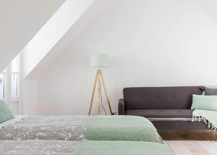 דירה Charming Duplex With Portuguese Soul *