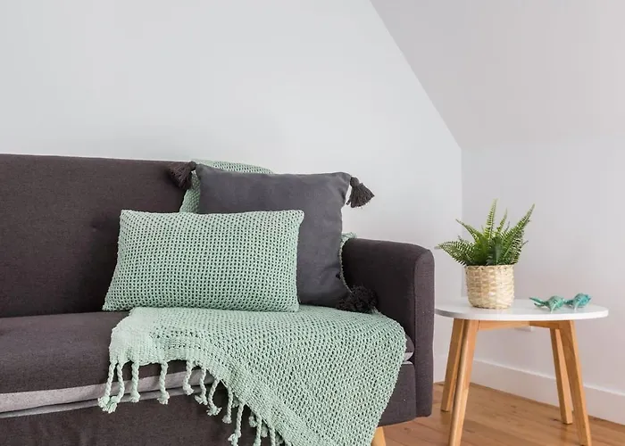 Charming Duplex With Portuguese Soul *